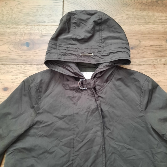Zara Lightweight Jacket - Picture 2 of 16